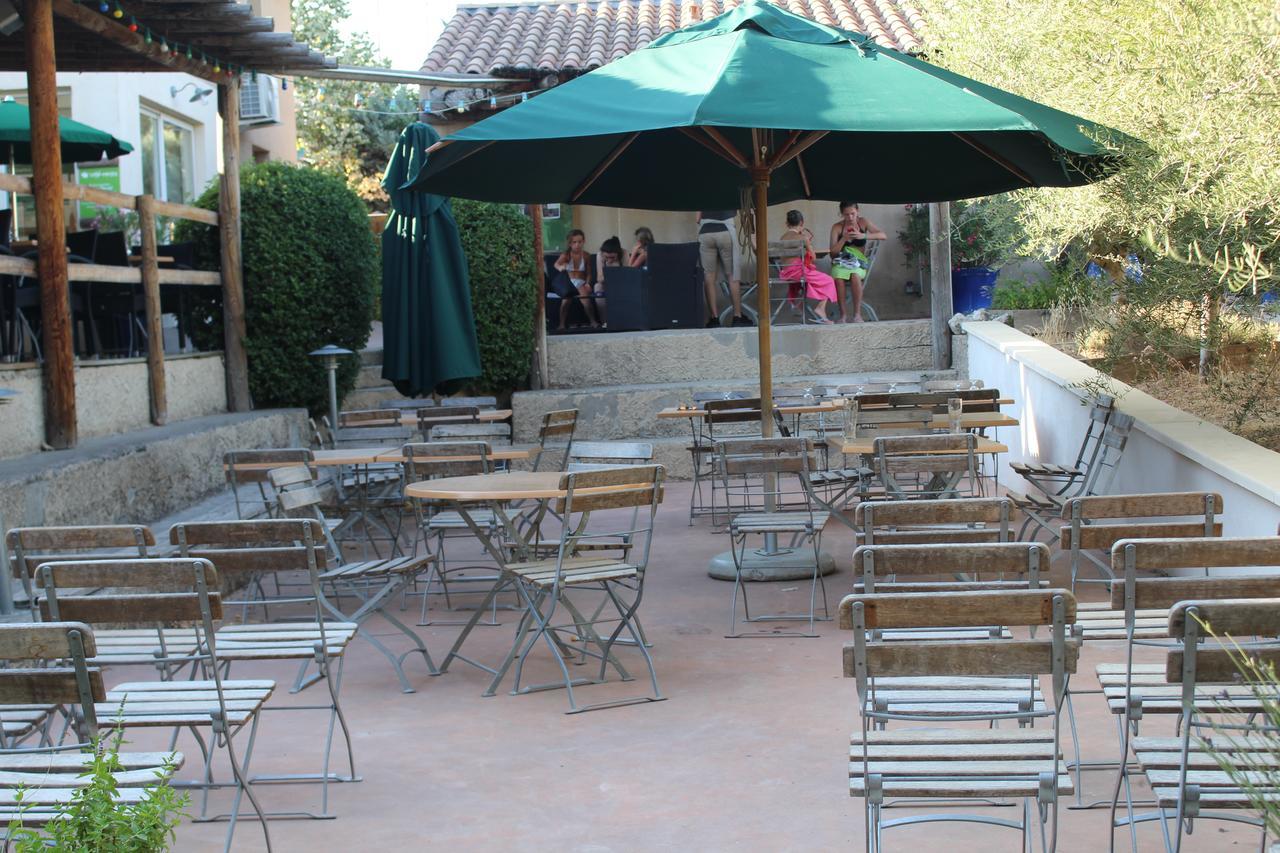 Camping Forcalquier Les Routes De Provence Hotel Kültér fotó