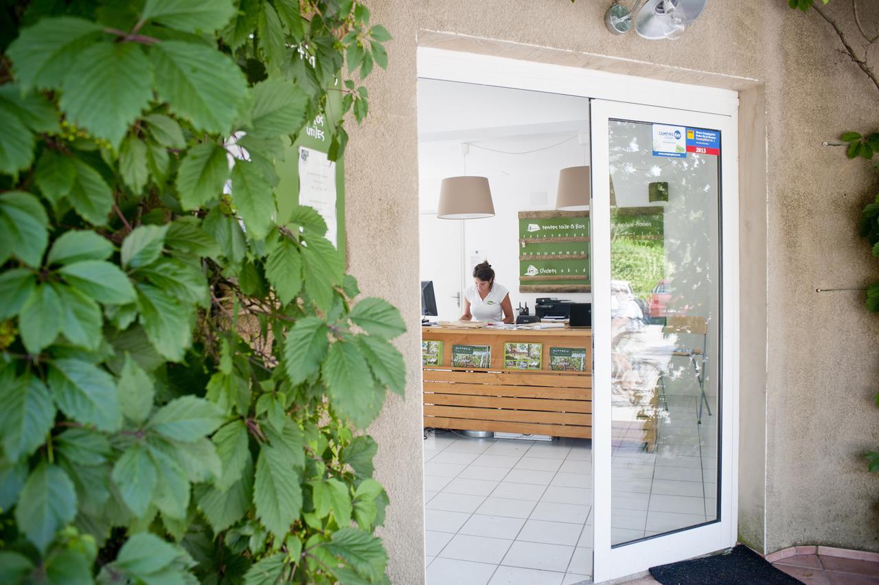 Camping Forcalquier Les Routes De Provence Hotel Kültér fotó