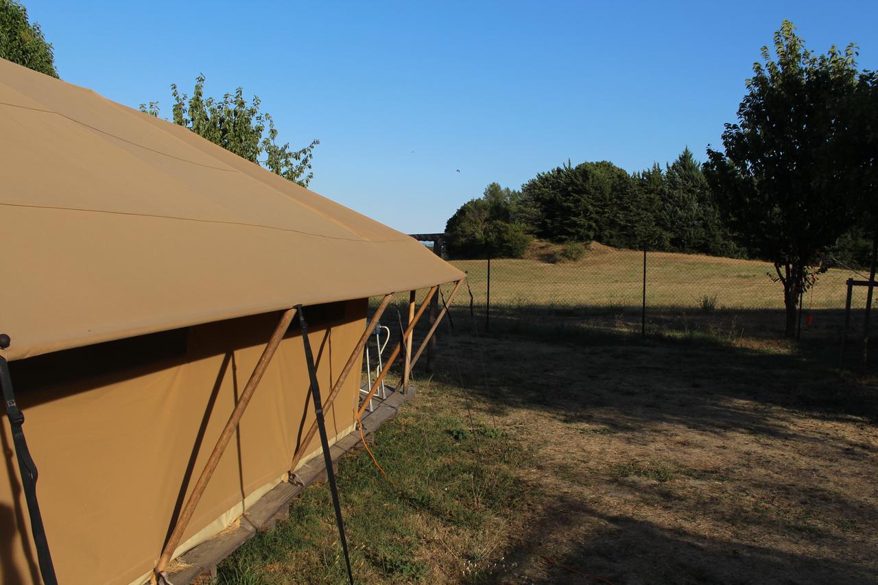 Camping Forcalquier Les Routes De Provence Hotel Kültér fotó